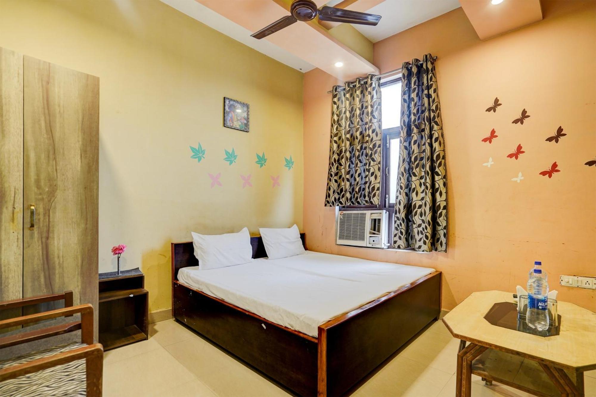 Hotel O Shyam Utsav Mirzāpur Екстериор снимка