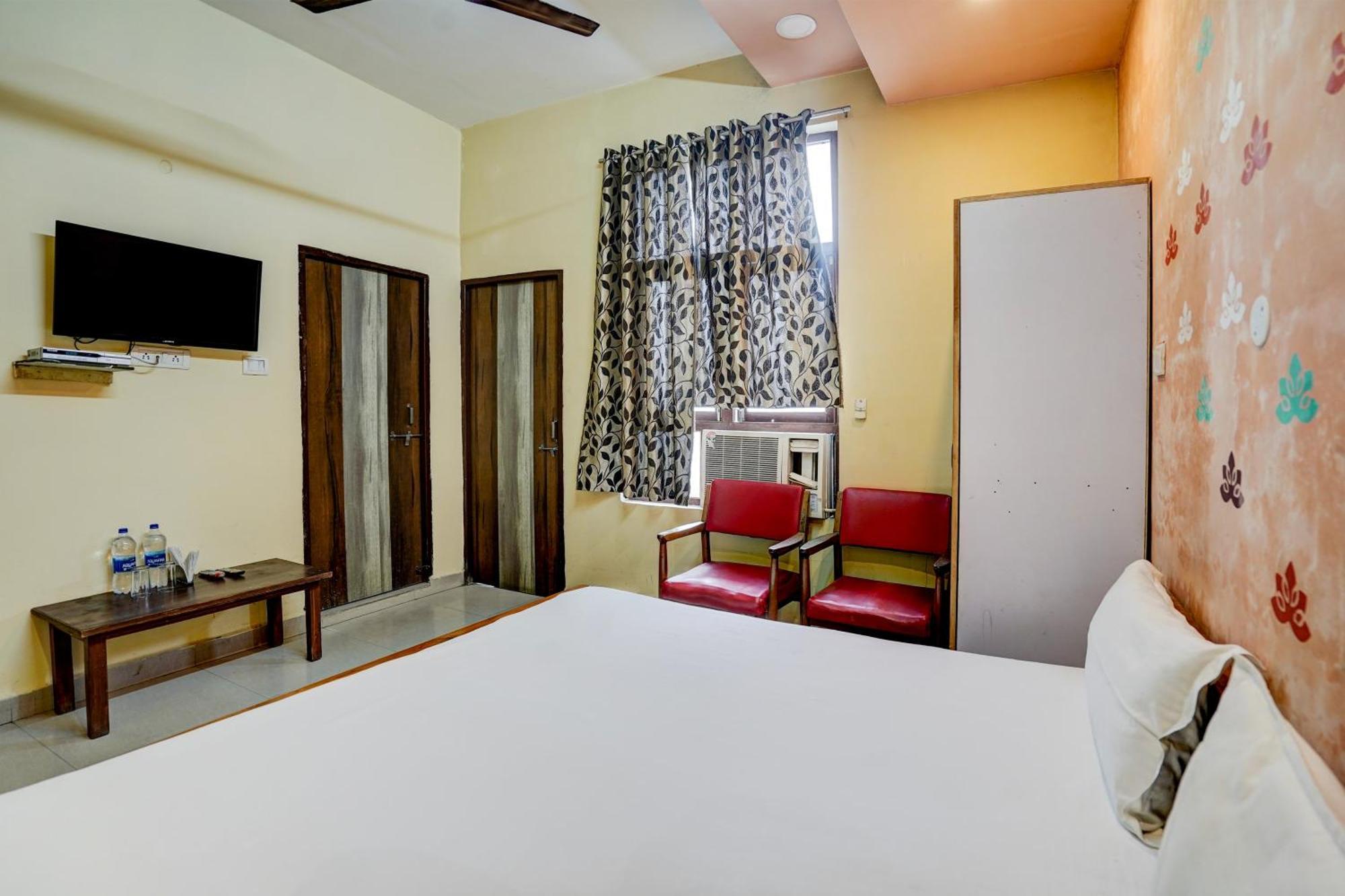 Hotel O Shyam Utsav Mirzāpur Екстериор снимка